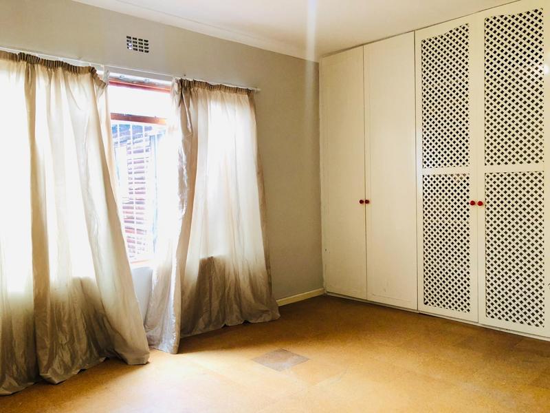 6 Bedroom Property for Sale in Belhar Western Cape